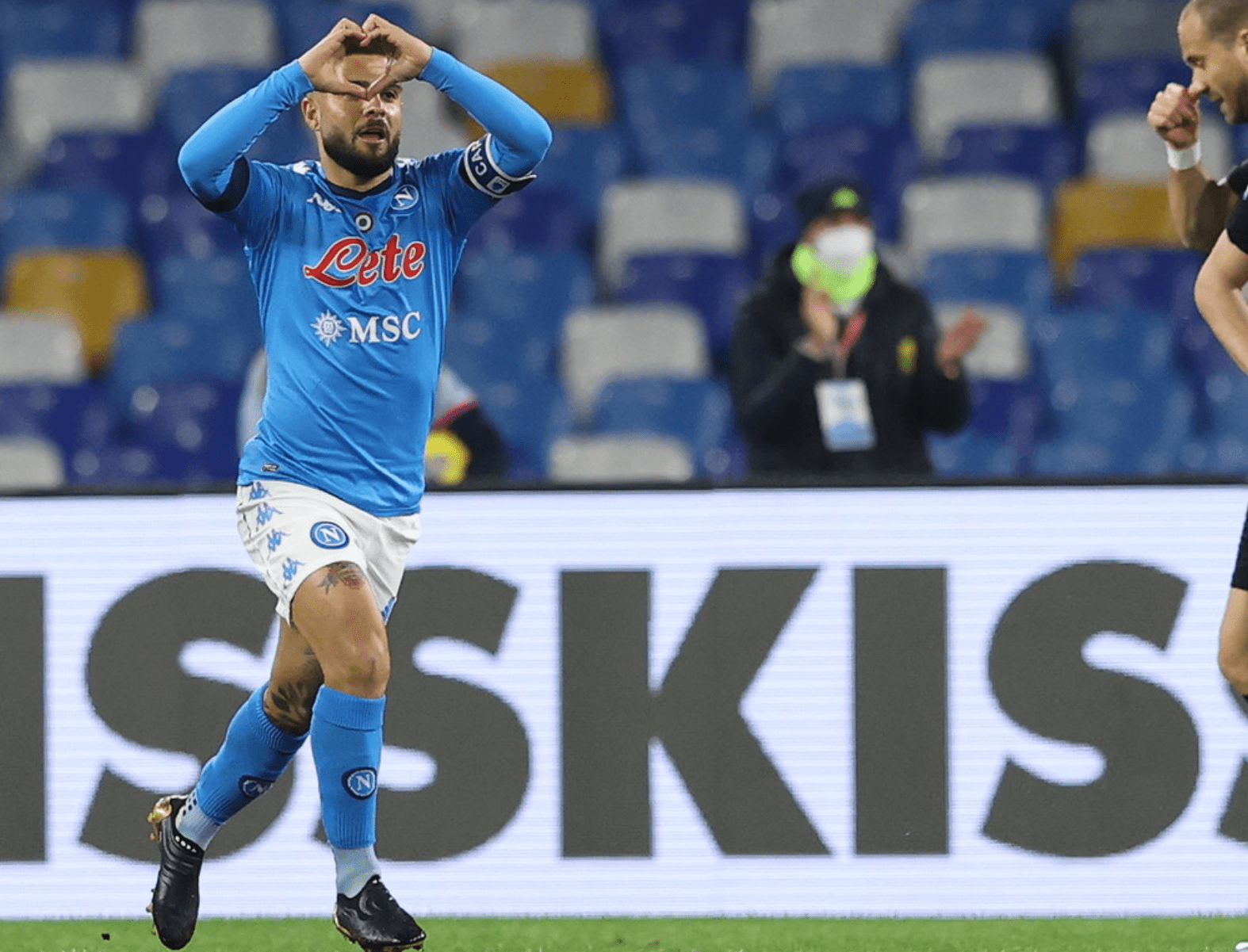 雷竞技 -佛罗伦萨vs那不勒斯比赛分析预测