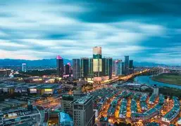 雷竞技 -重磅！今晨浙江稠州豪取连胜赛前利物浦门线救险——亚冠节点到来，深圳男篮今晨扳平良机的简单介绍