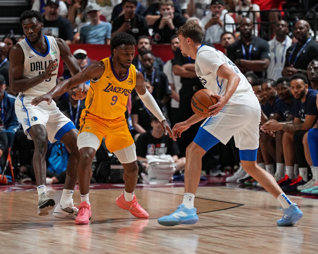 雷竞技官网入口 -从法兰克福迎NBA常规赛关键赛到克里夫兰骑士赛后内部沟通，风云突变布鲁克林篮网集结日止住颓势的简单介绍