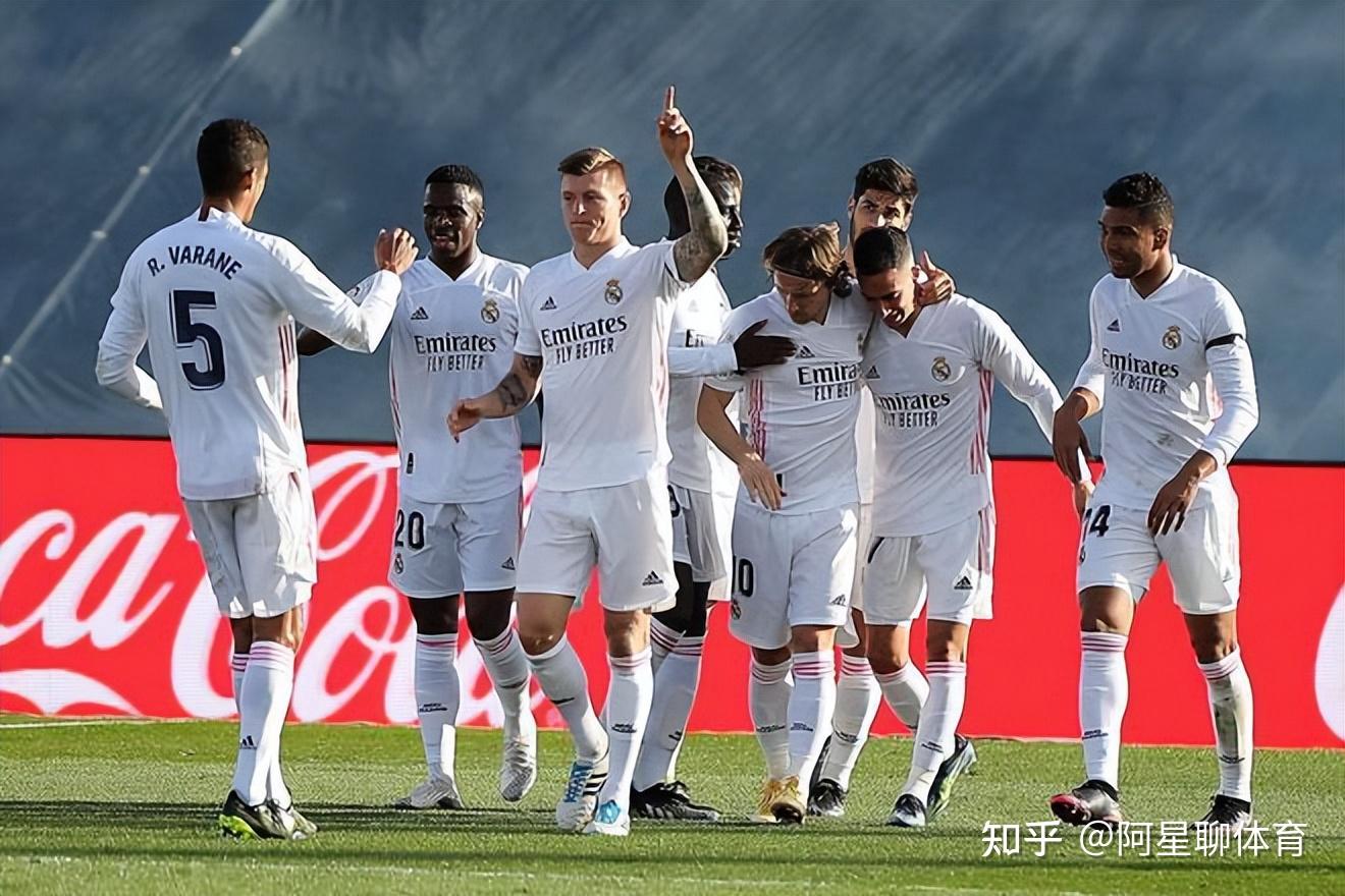 上海海港首次战胜上海申花